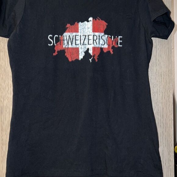 Switzerland Map Flag Souvenir - Distressed Schweizerische T-Shirt - Picture 3 of 5